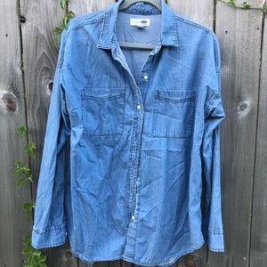 Unisex Old Navy denim button down shirt